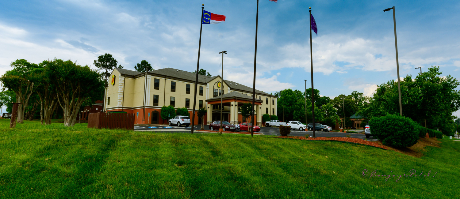 Experience The Best Hospitality In High Point/greensboro, Nc At Super 8 By Wyndham Our Pet-friendly Hotel Puts You In Proximity To The Best Attractions In North Carolina